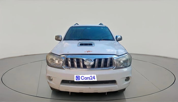 2011 Toyota Fortuner 3.0 4X4 MT, Diesel, Manual, 1,84,344 km, exterior