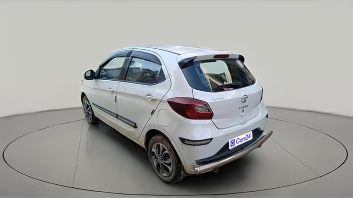 2020 Tata Tiago XZ PETROL, Petrol, Manual, 1,32,157 km, exterior