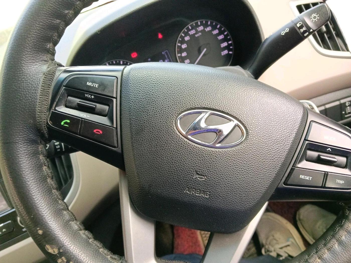 2017 Hyundai Creta E PLUS 1.6 PETROL, Petrol, Manual, 40,095 km, interior