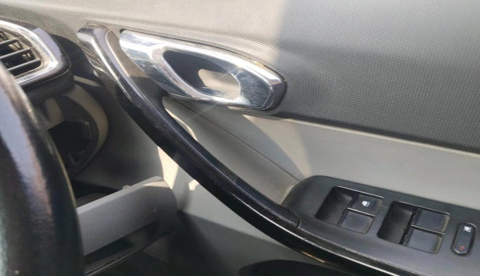 2018 Tata Tiago XZ PETROL, Petrol, Manual, 1,45,145 km, interior