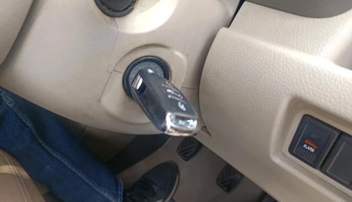 2013 Maruti Ertiga VDI, Diesel, Manual, 1,43,379 km, interior