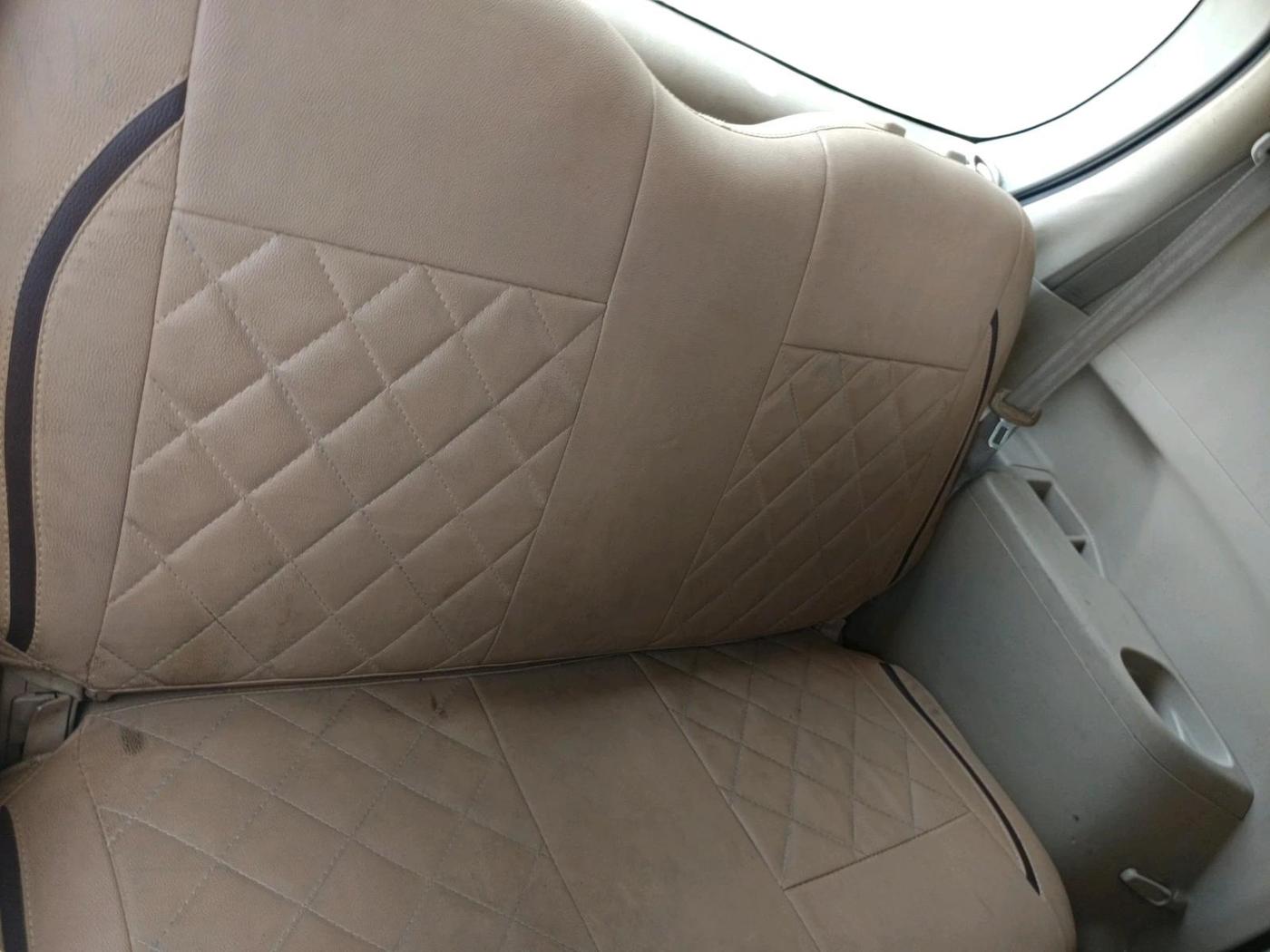 2013 Maruti Ertiga VDI, Diesel, Manual, 1,43,379 km, interior
