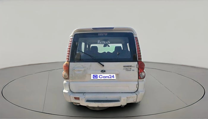 2013 Mahindra Scorpio VLX 2WD, Diesel, Manual, 82,774 km, exterior