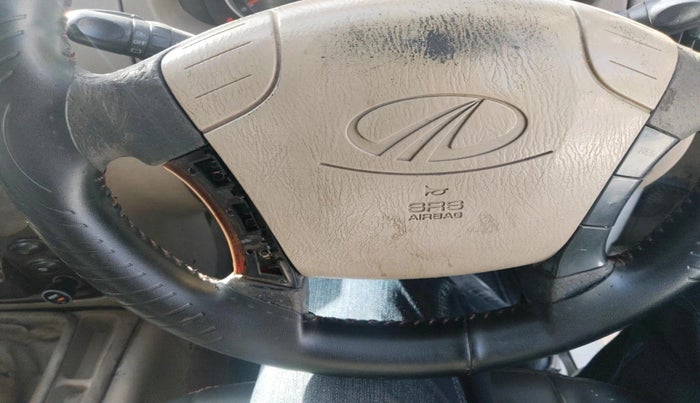 2013 Mahindra Scorpio VLX 2WD, Diesel, Manual, 82,774 km, interior