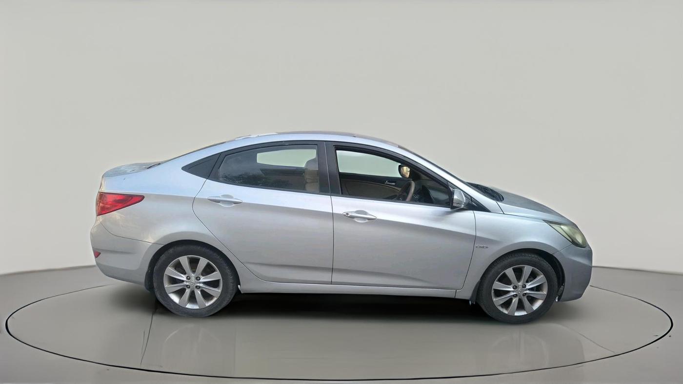 2013 Hyundai Verna FLUIDIC 1.6 CRDI SX, Diesel, Manual, 1,32,660 km, exterior