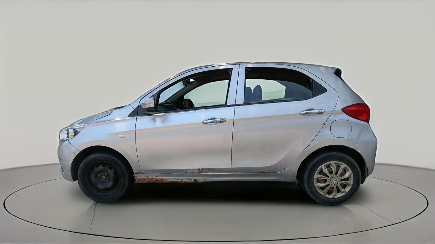 2019 Tata Tiago XT PETROL, Petrol, Manual, 1,33,229 km, exterior