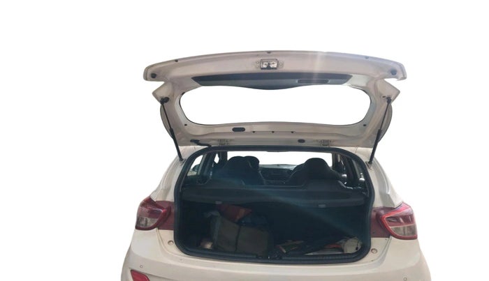 2016 Hyundai Grand i10 SPORTZ 1.2 KAPPA VTVT, Petrol, Manual, 61,735 km, exterior