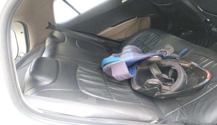 2016 Hyundai Grand i10 SPORTZ 1.2 KAPPA VTVT, Petrol, Manual, 61,735 km, interior