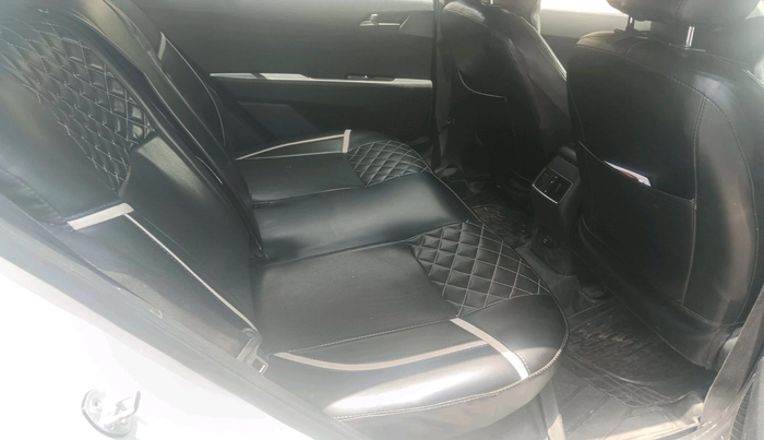 2016 Hyundai Creta SX PLUS 1.6 DIESEL, Diesel, Manual, 1,58,811 km, interior
