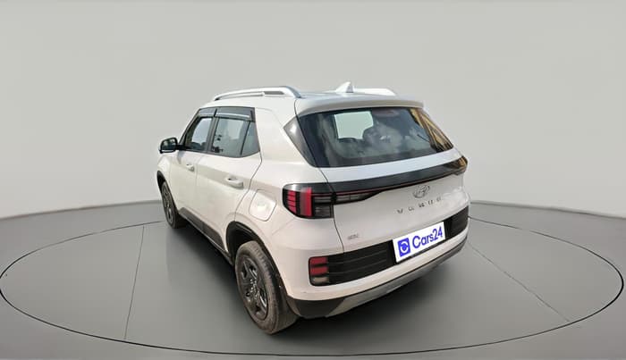 2024 Hyundai VENUE SX 1.2 PETROL, Petrol, Manual, 32,398 km, exterior