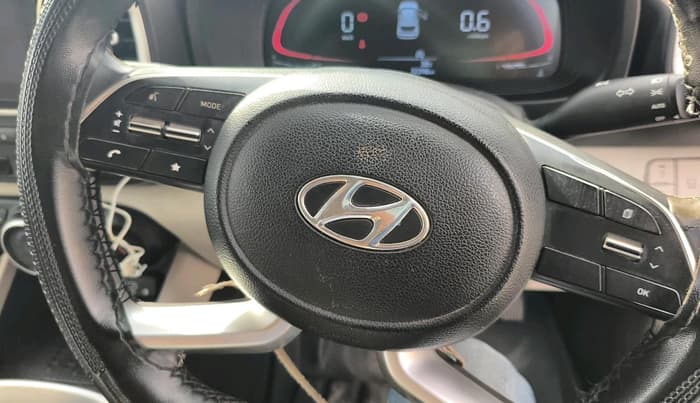 2024 Hyundai VENUE SX 1.2 PETROL, Petrol, Manual, 32,398 km, interior