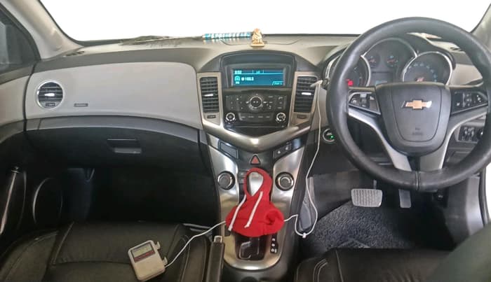 2014 Chevrolet Cruze LTZ AT, Diesel, Automatic, 1,59,873 km, interior