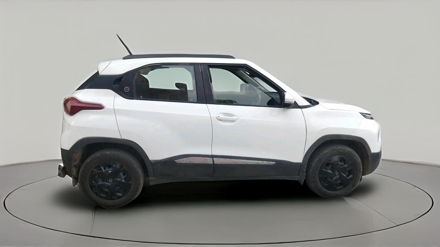 2024 Tata PUNCH ADVENTURE RHYTHM CNG MT, CNG, Manual, 99,387 km, exterior