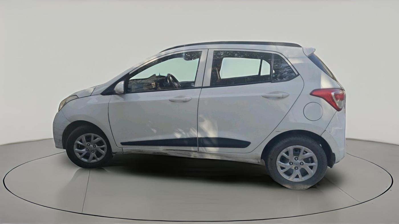 2017 Hyundai Grand i10 SPORTZ (O) 1.2 KAPPA VTVT, Petrol, Manual, 48,658 km, exterior