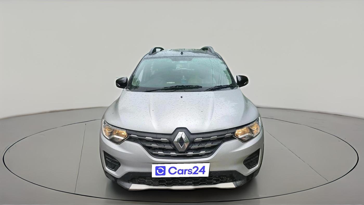 2022 Renault TRIBER RXT, Petrol, Manual, 31,465 km, exterior