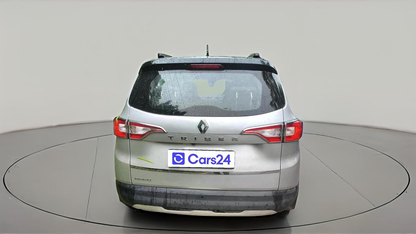 2022 Renault TRIBER RXT, Petrol, Manual, 31,465 km, exterior