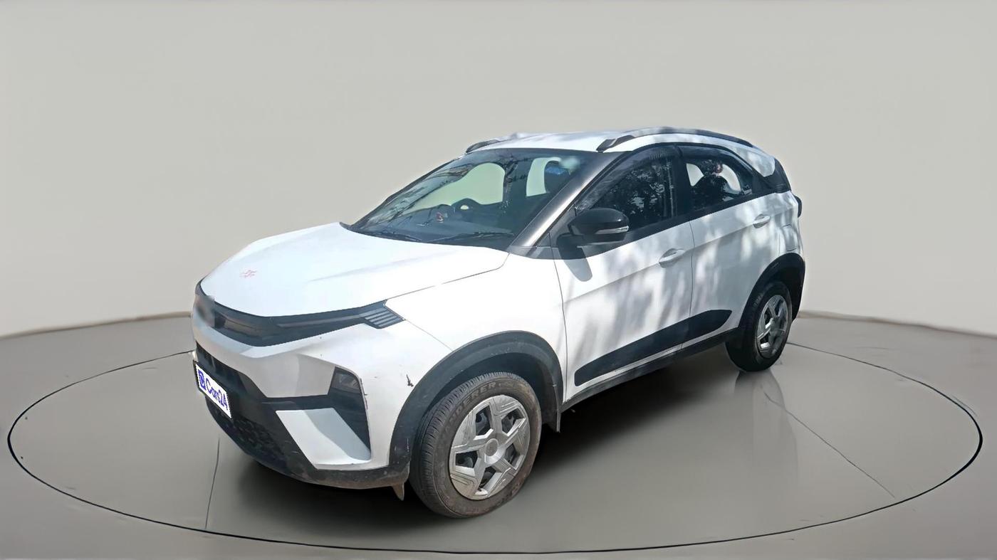 2025 Tata NEXON Pure Plus 1.2 iCNG 6MT, CNG, Manual, 12,818 km, exterior