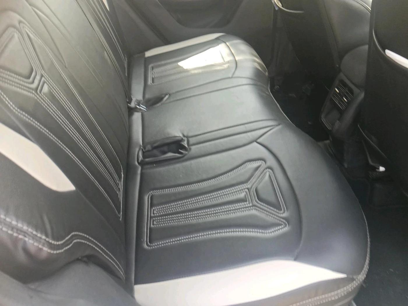 2025 Tata NEXON Pure Plus 1.2 iCNG 6MT, CNG, Manual, 12,818 km, interior