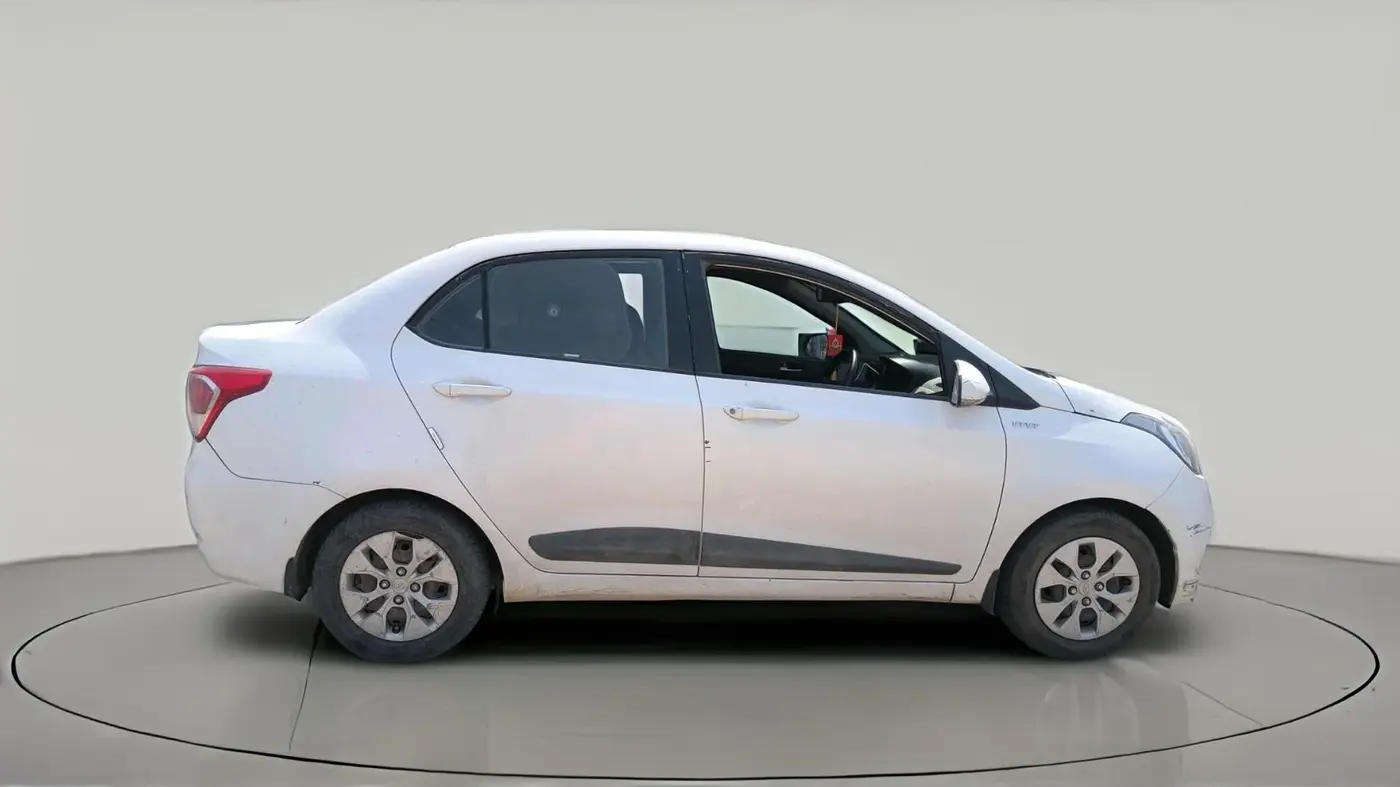 2014 Hyundai Xcent S 1.2, Petrol, Manual, 1,20,810 km, exterior