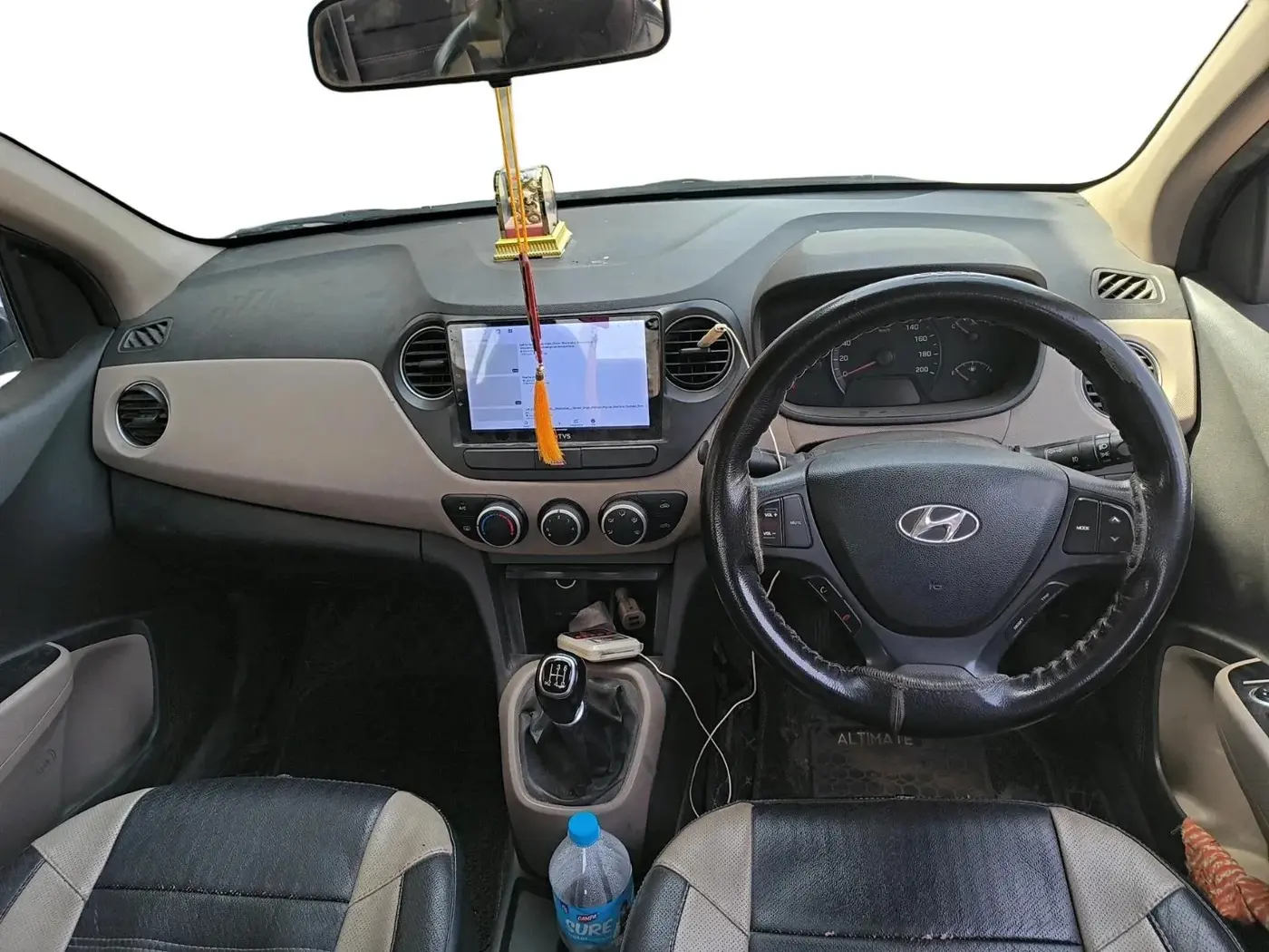 2014 Hyundai Xcent S 1.2, Petrol, Manual, 1,20,810 km, interior