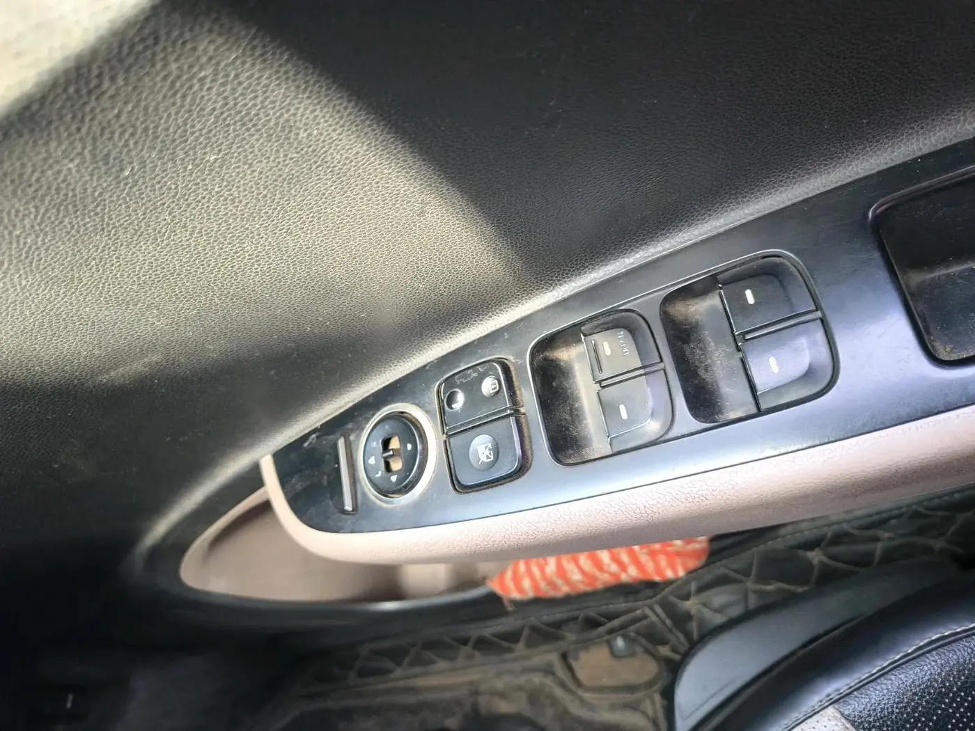 2014 Hyundai Xcent S 1.2, Petrol, Manual, 1,20,810 km, interior