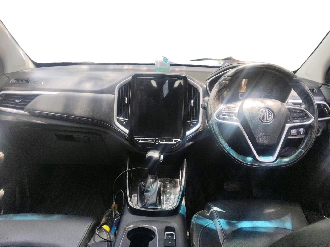 2020 MG HECTOR SHARP 1.5 DCT PETROL, Petrol, Automatic, 1,26,447 km, interior