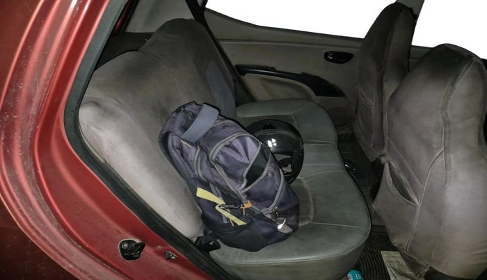 2011 Hyundai i10 MAGNA 1.2, Petrol, Manual, 1,16,554 km, interior