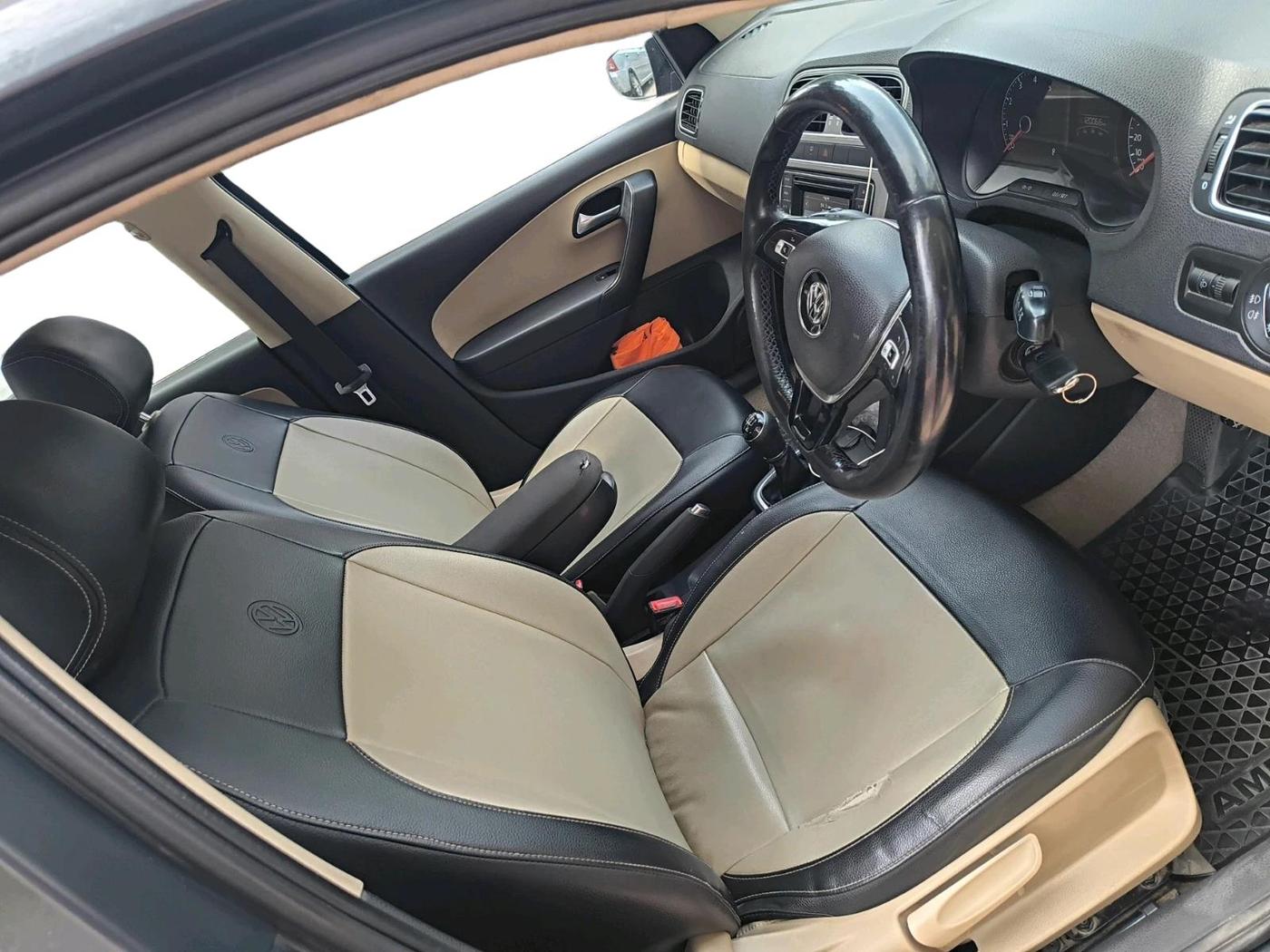 2016 Volkswagen Ameo HIGHLINE1.2L, Petrol, Manual, 1,20,066 km, interior