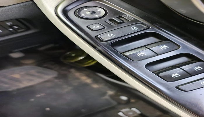 2020 Hyundai Creta SX 1.5 DIESEL, Diesel, Manual, 2,16,987 km, interior