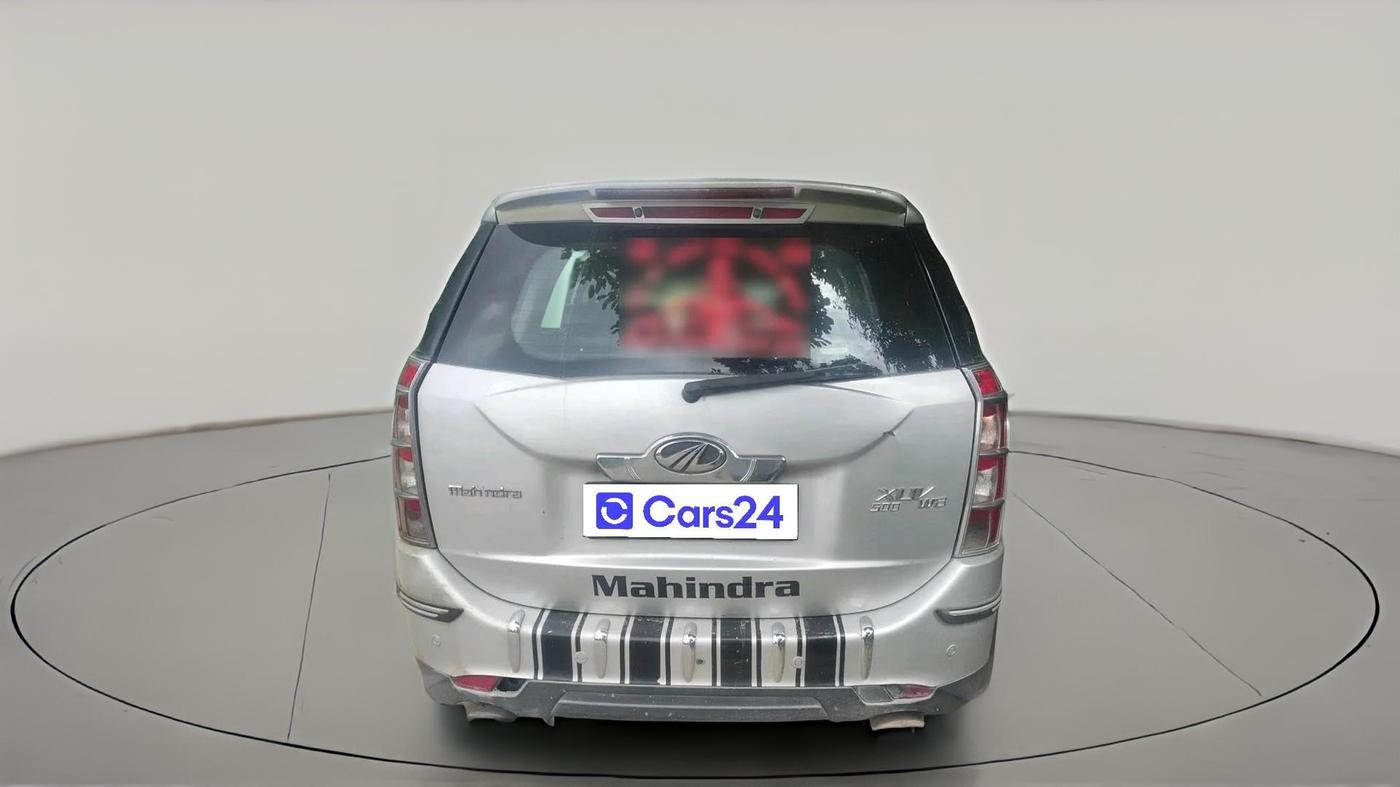 2015 Mahindra XUV500 W8, Diesel, Manual, 1,50,000 km, exterior