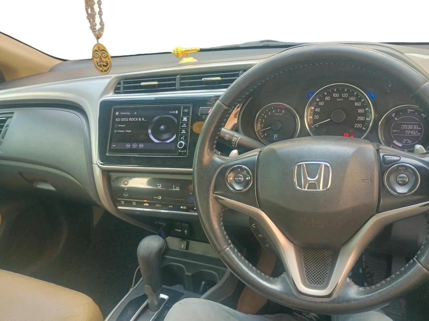 2018 Honda City 1.5L I-VTEC VX CVT, Petrol, Automatic, 93,842 km, interior
