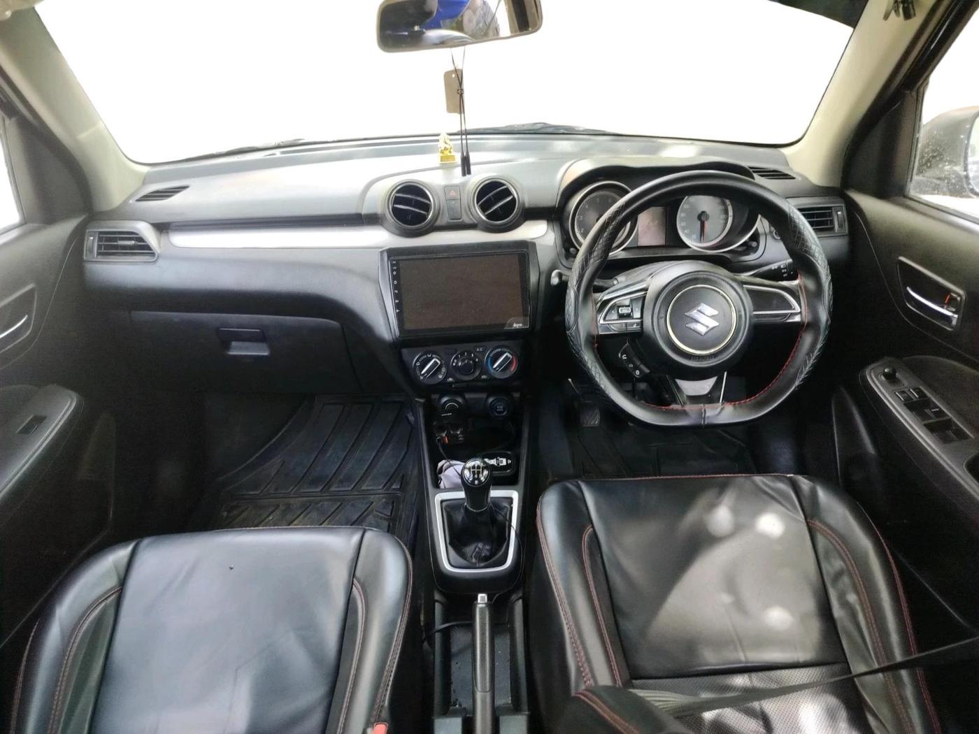 2021 Maruti Swift VXI, Petrol, Manual, 1,05,924 km, interior
