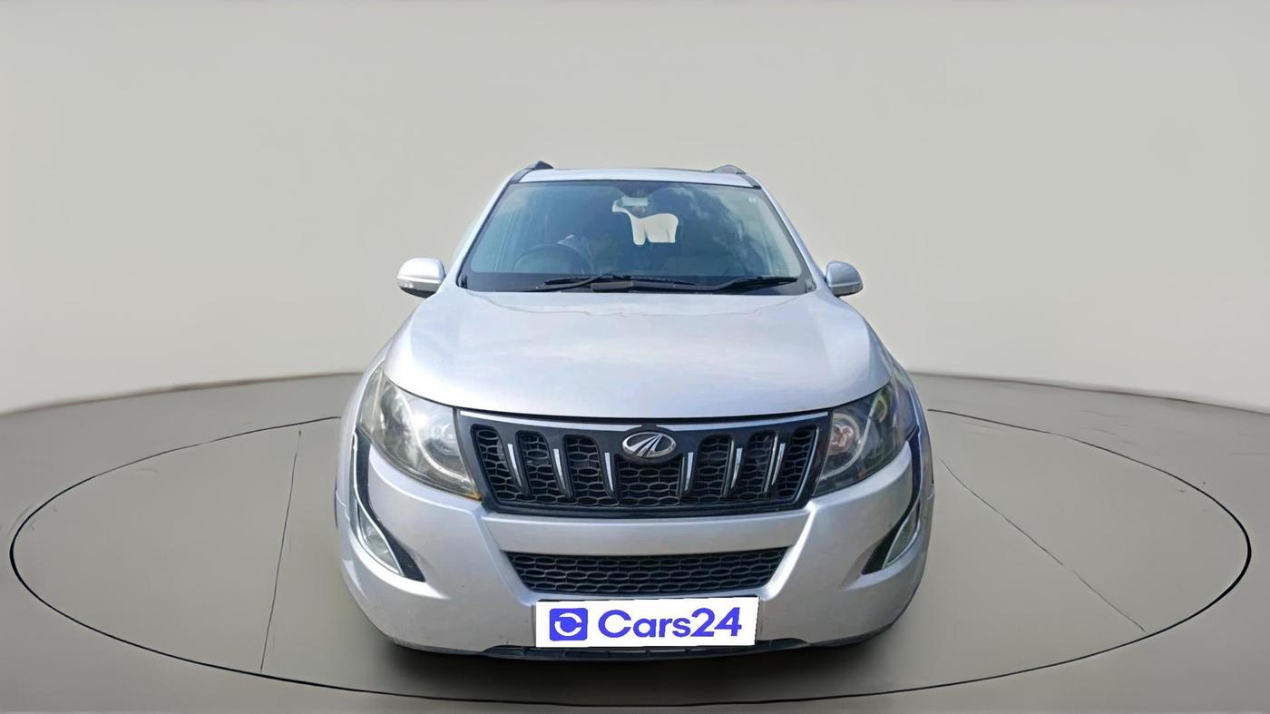2016 Mahindra XUV500 W10 1.99, Diesel, Manual, 1,03,816 km, exterior