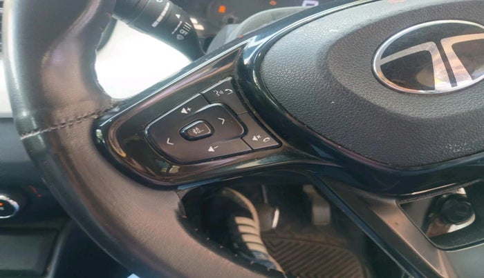 2024 Tata PUNCH PURE MT CNG, CNG, Manual, 40,683 km, interior