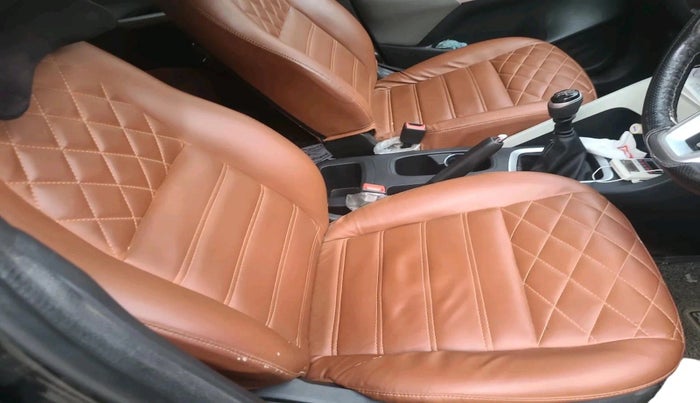 2022 Nissan MAGNITE XV EXECUTIVE, Petrol, Manual, 25,128 km, interior