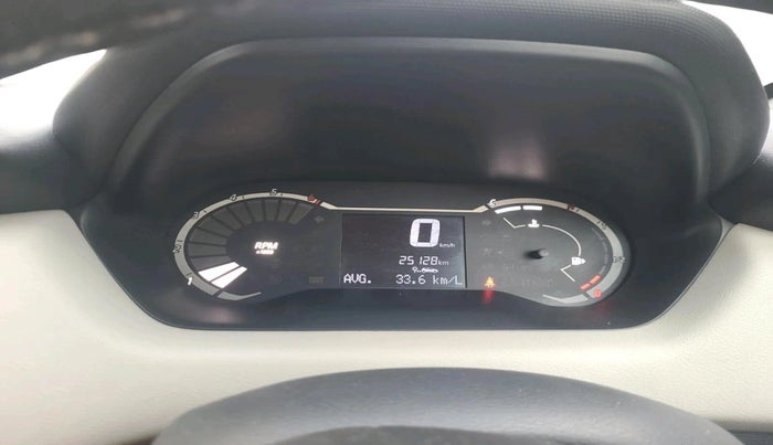 2022 Nissan MAGNITE XV EXECUTIVE, Petrol, Manual, 25,128 km, interior