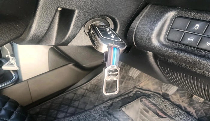 2022 Mahindra Thar LX HARD TOP 4WD MT, Diesel, Manual, 72,825 km, interior