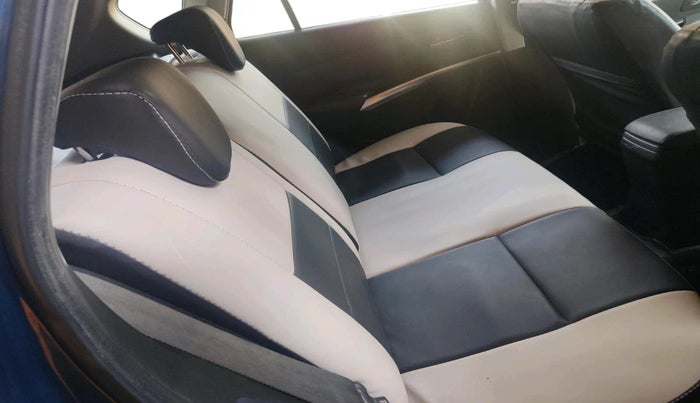 2017 Maruti S Cross ALPHA 1.3, Diesel, Manual, 1,02,877 km, interior