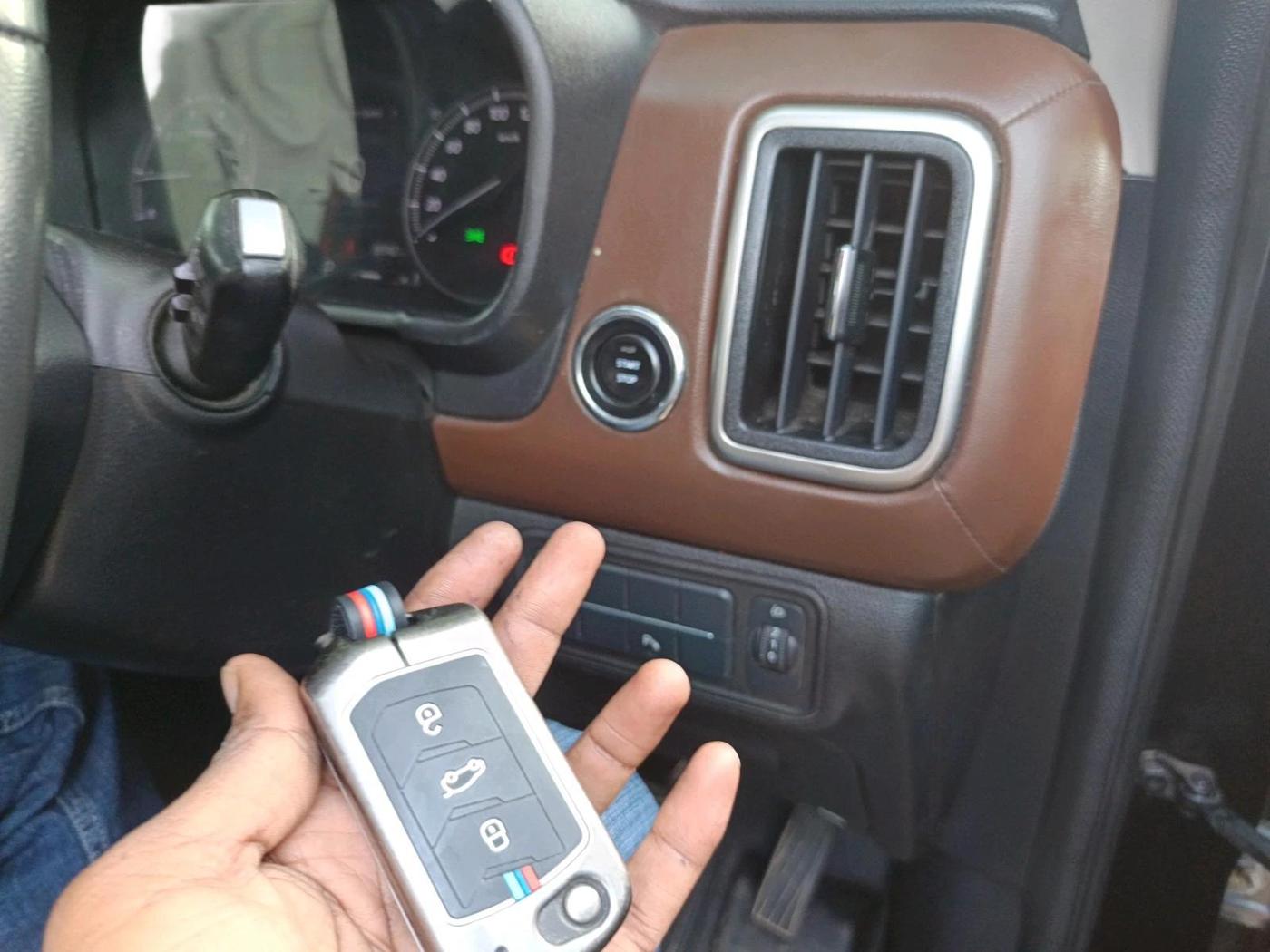 2023 Mahindra SCORPIO-N Z8 L DIESEL AT 4WD 7 STR, Diesel, Automatic, 66,142 km, interior
