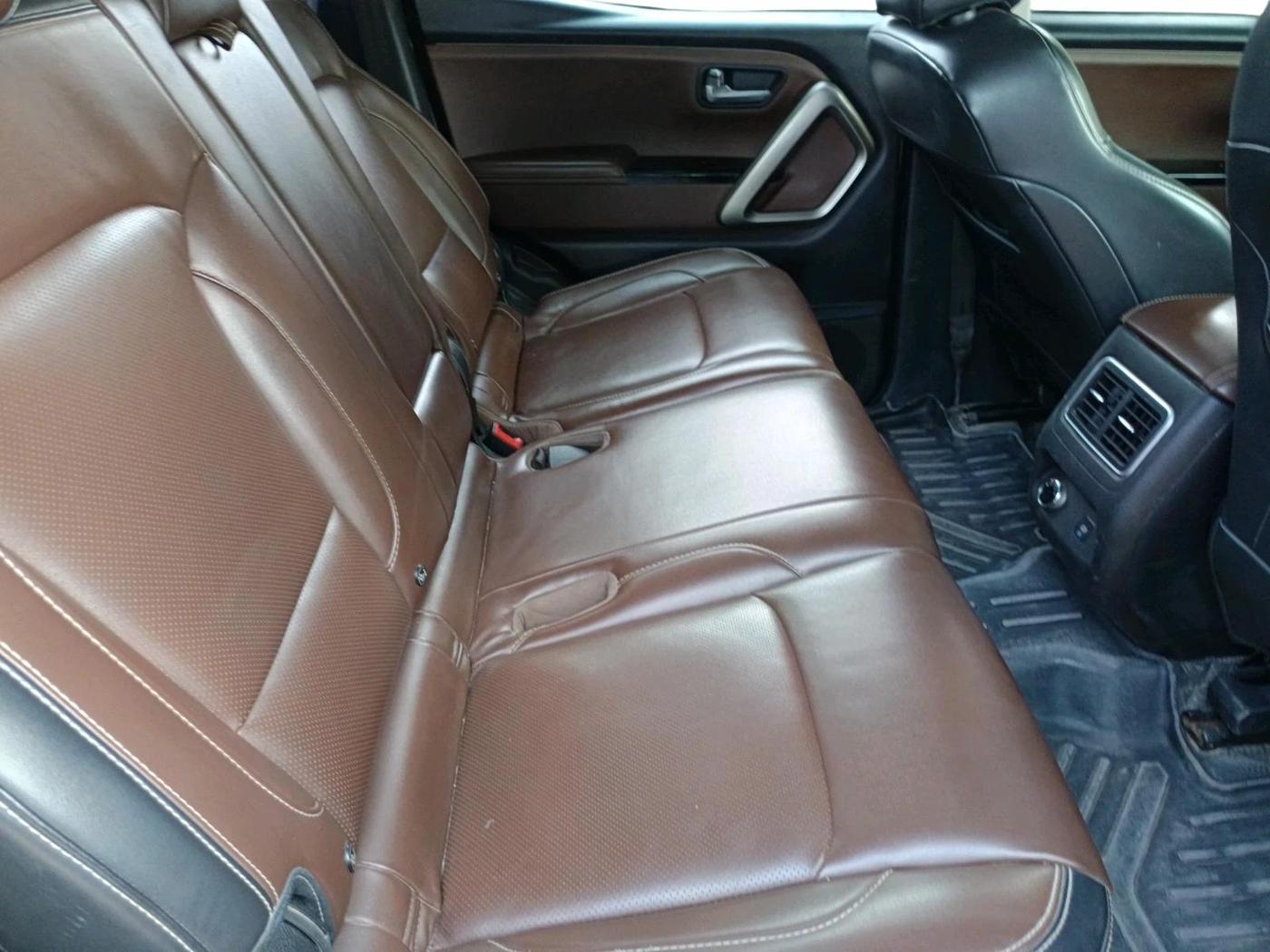2023 Mahindra SCORPIO-N Z8 L DIESEL AT 4WD 7 STR, Diesel, Automatic, 66,142 km, interior