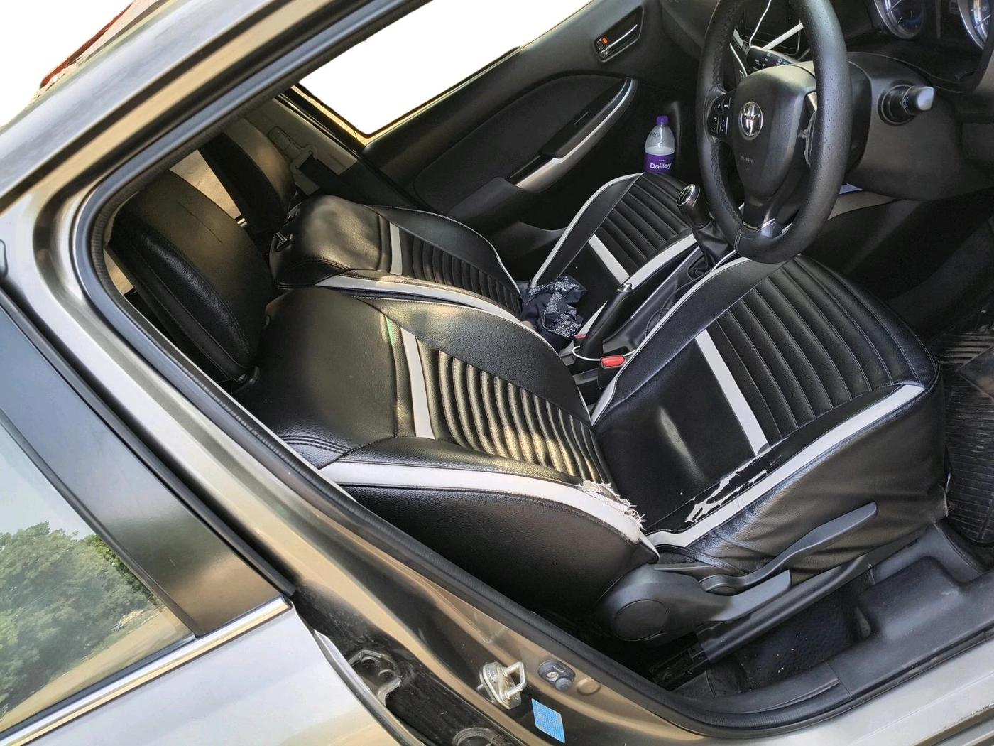 2020 Toyota Glanza G, Petrol, Manual, 1,03,118 km, interior