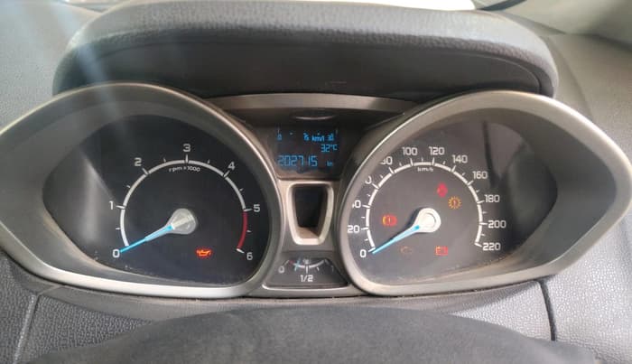 2013 Ford Ecosport TITANIUM 1.5L DIESEL, Diesel, Manual, 2,02,715 km, interior