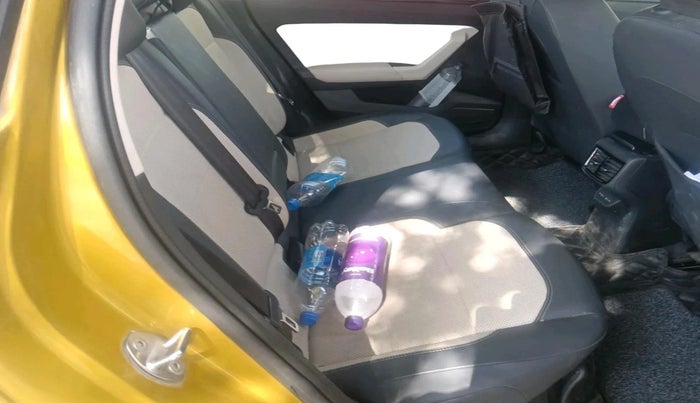 2022 Volkswagen VIRTUS TOPLINE TSI 1.0 MT, Petrol, Manual, 43,537 km, interior