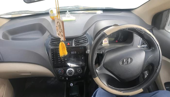 2016 Hyundai Eon ERA +, Petrol, Manual, 1,12,506 km, interior