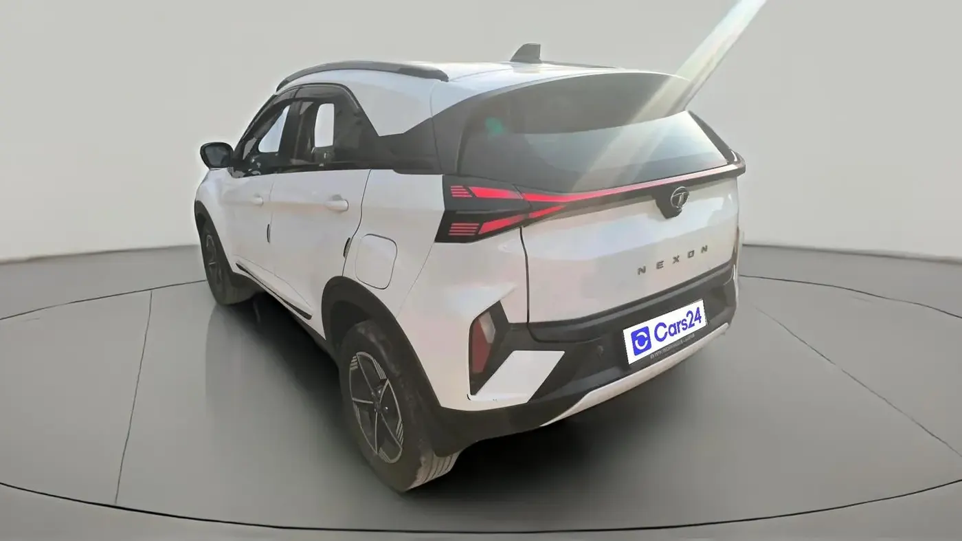 2023 Tata NEXON CREATIVE + SUNROOF 1.5 DIESEL, Diesel, Manual, 69,563 km, exterior