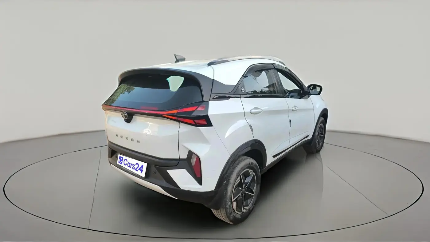2023 Tata NEXON CREATIVE + SUNROOF 1.5 DIESEL, Diesel, Manual, 69,563 km, exterior