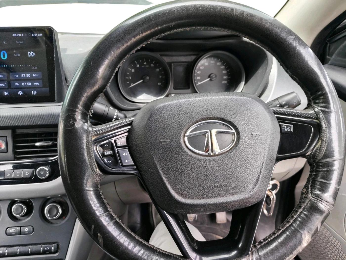 2018 Tata NEXON XM DIESEL, Diesel, Manual, 1,55,323 km, interior