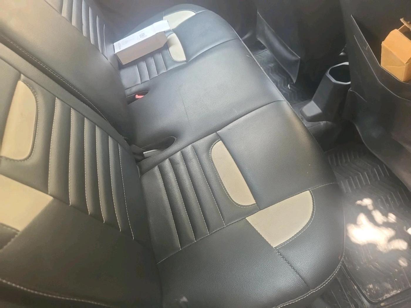 2018 Maruti IGNIS ZETA 1.2, Petrol, Manual, 92,131 km, interior