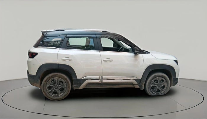 2022 Maruti BREZZA LXI SMART HYBRID, CNG, Manual, 33,868 km, exterior