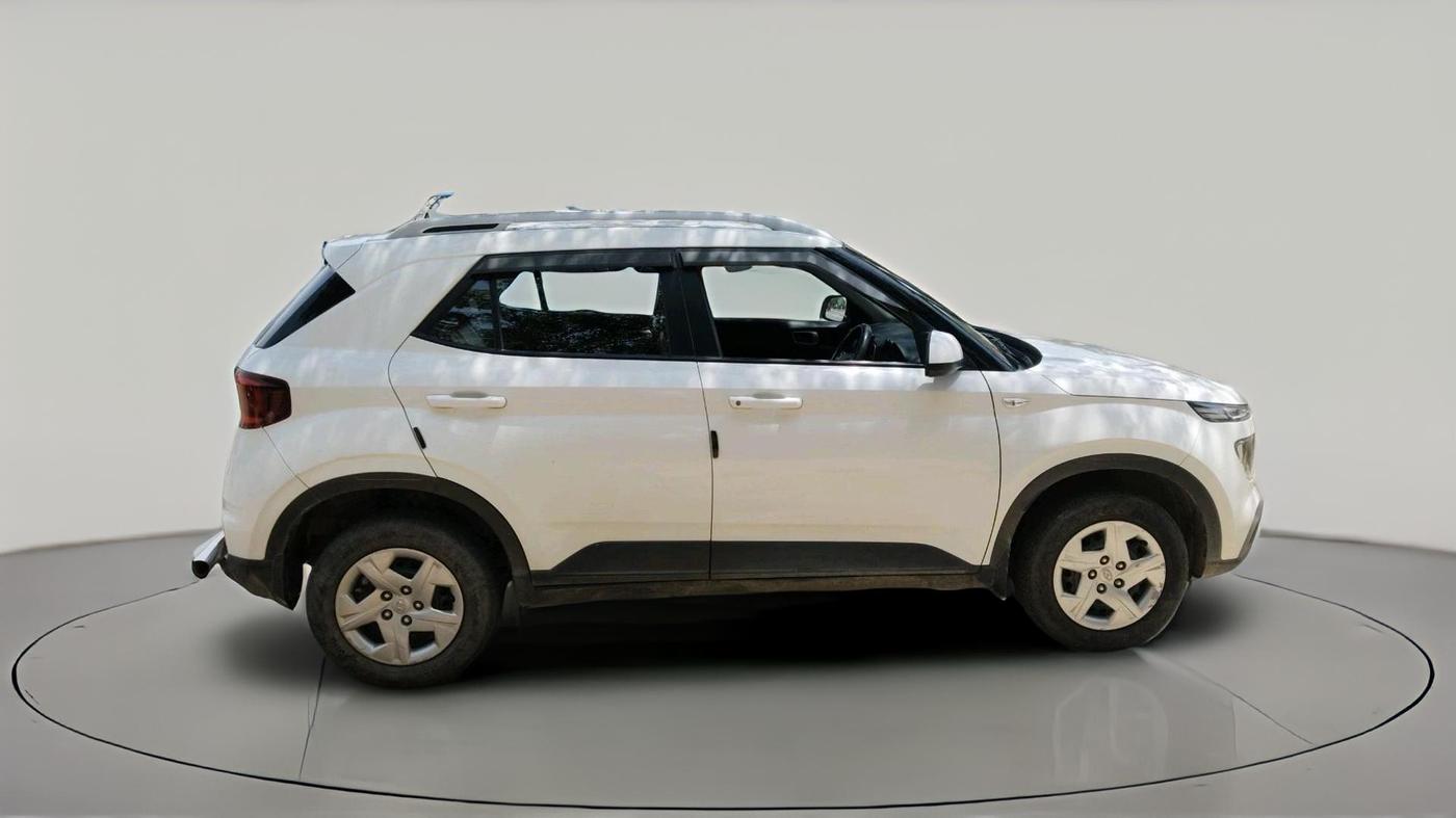 2021 Hyundai VENUE S 1.2, CNG, Manual, 48,636 km, exterior